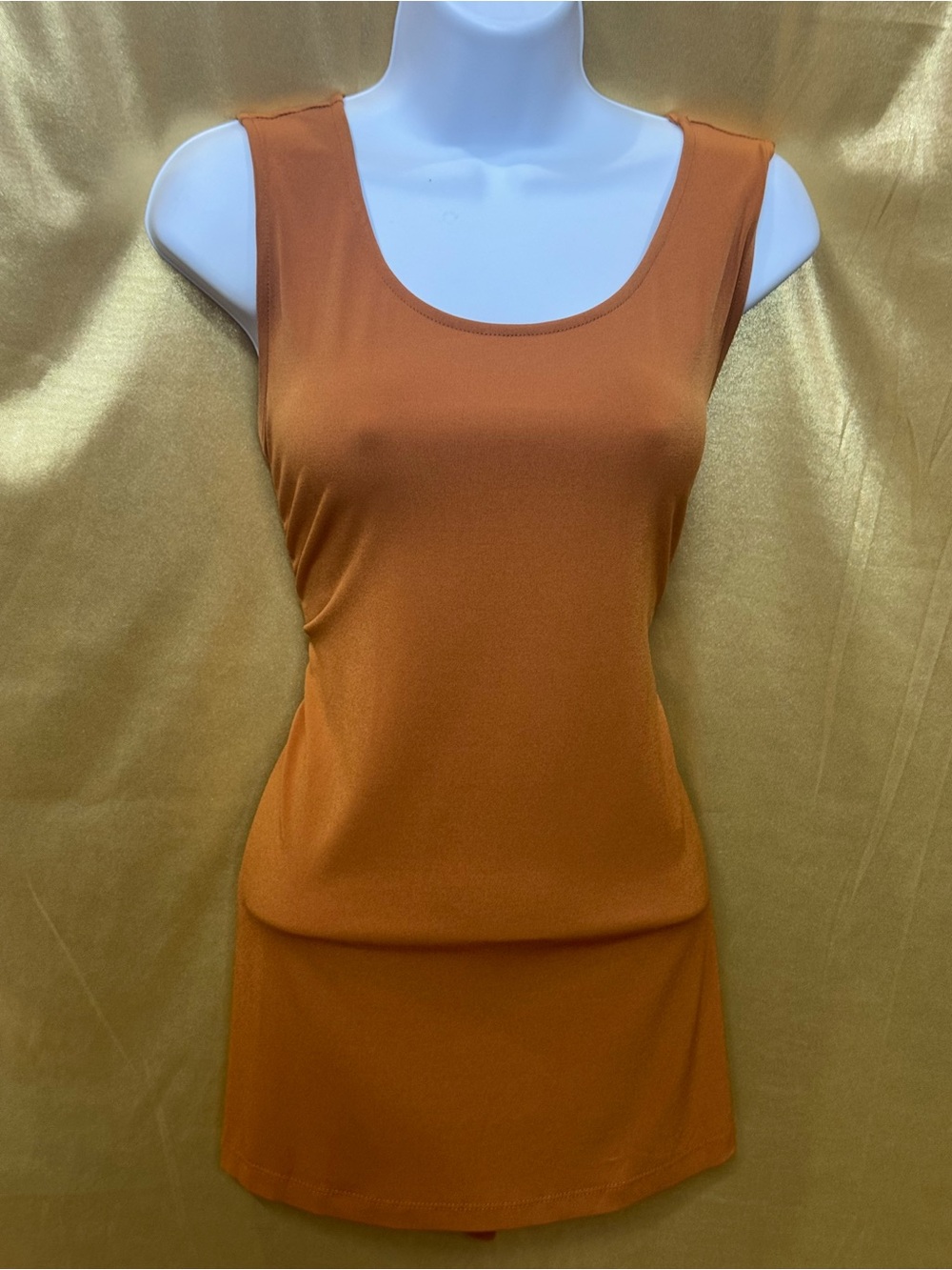 Susan Graver Liquid Knit Tank Top Size M Burnt Orange Scoop Neck Side Slits